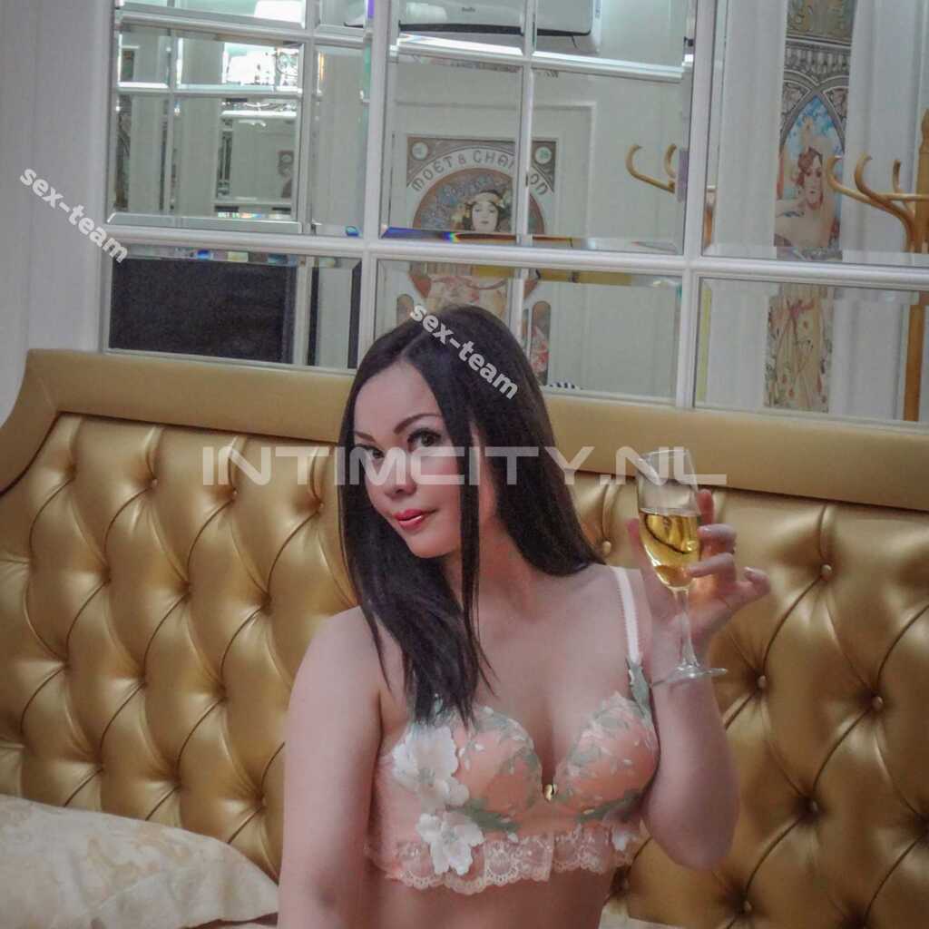 Катенька